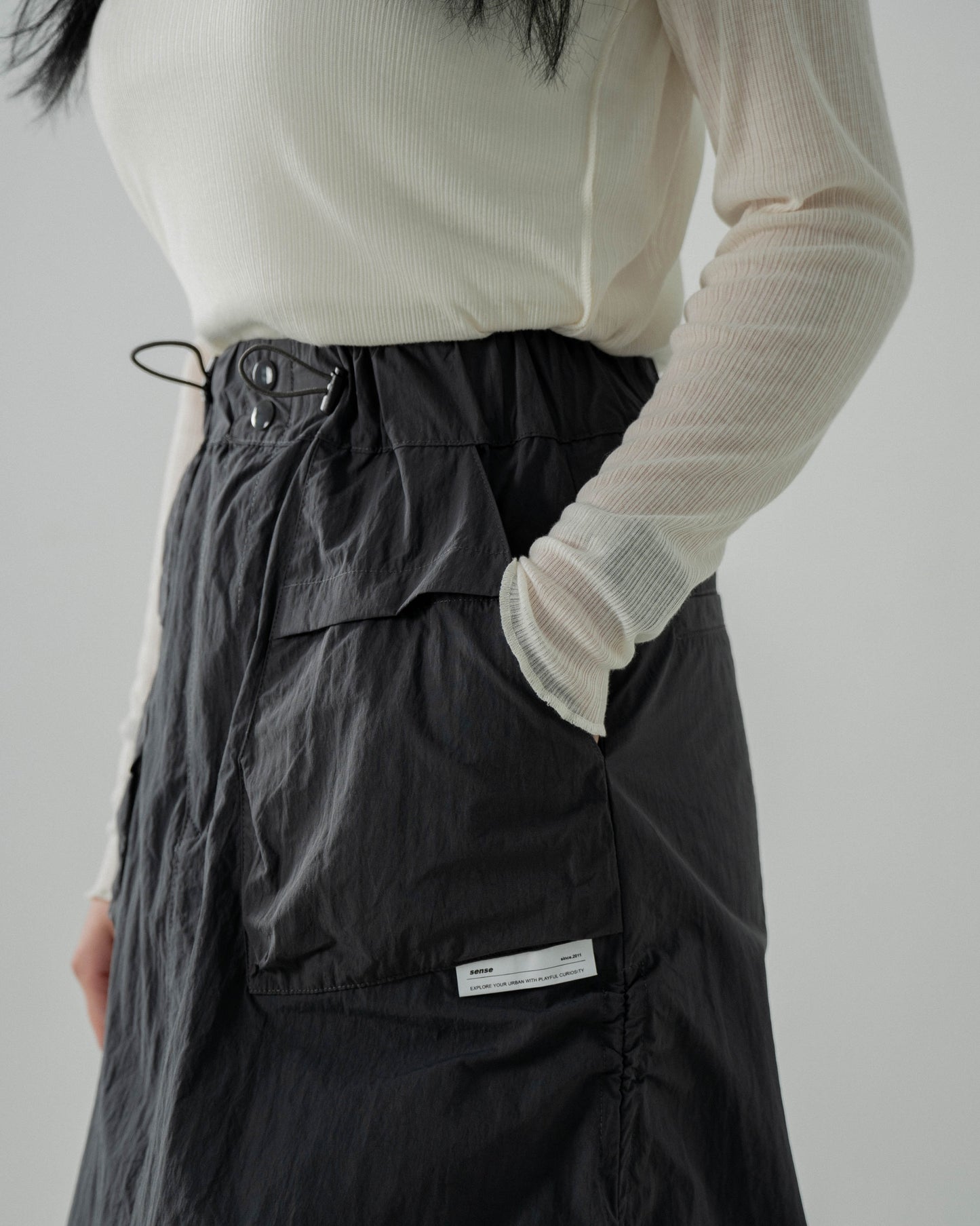 
                  
                    Side Elastic Full Skirts Dark Grey【L23-44DG】
                  
                