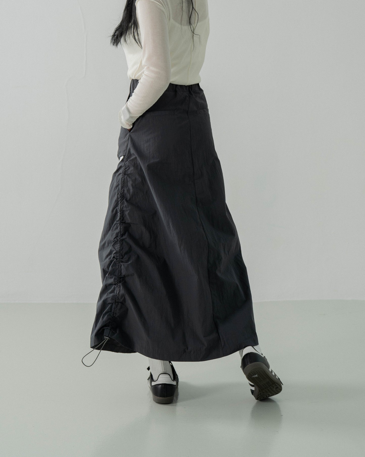 
                  
                    Side Elastic Full Skirts Dark Grey【L23-44DG】
                  
                