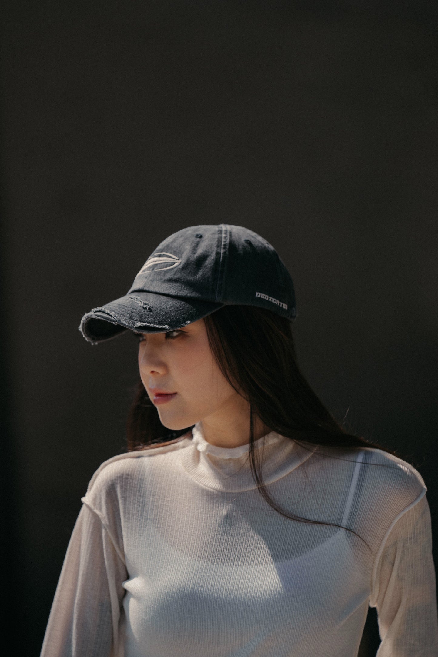 
                  
                    High Neck Light Cotton Top Cream【L23-40CM】
                  
                
