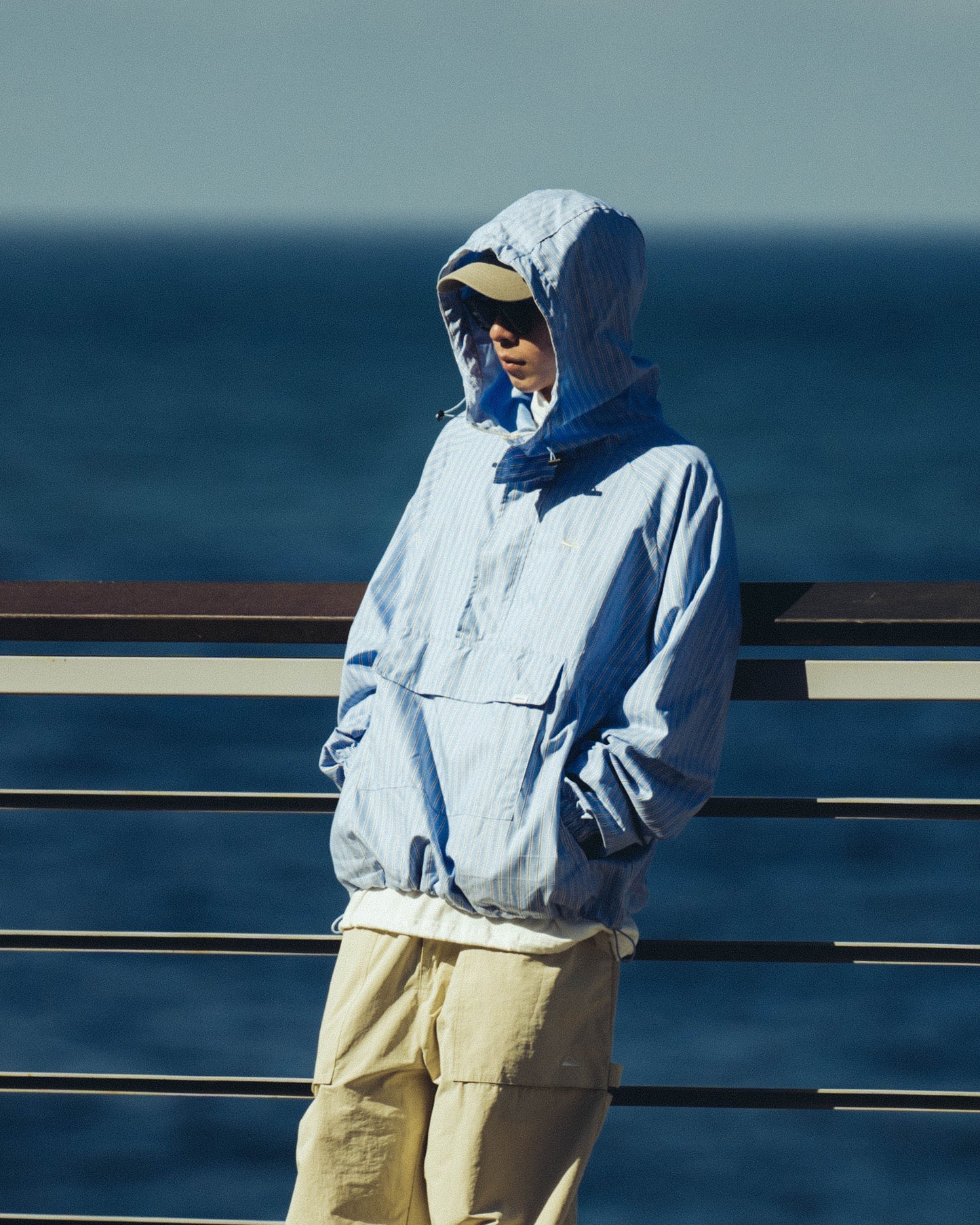 
                  
                    Stripe Zip up Pullover Acid Blue【M23-40AB】
                  
                