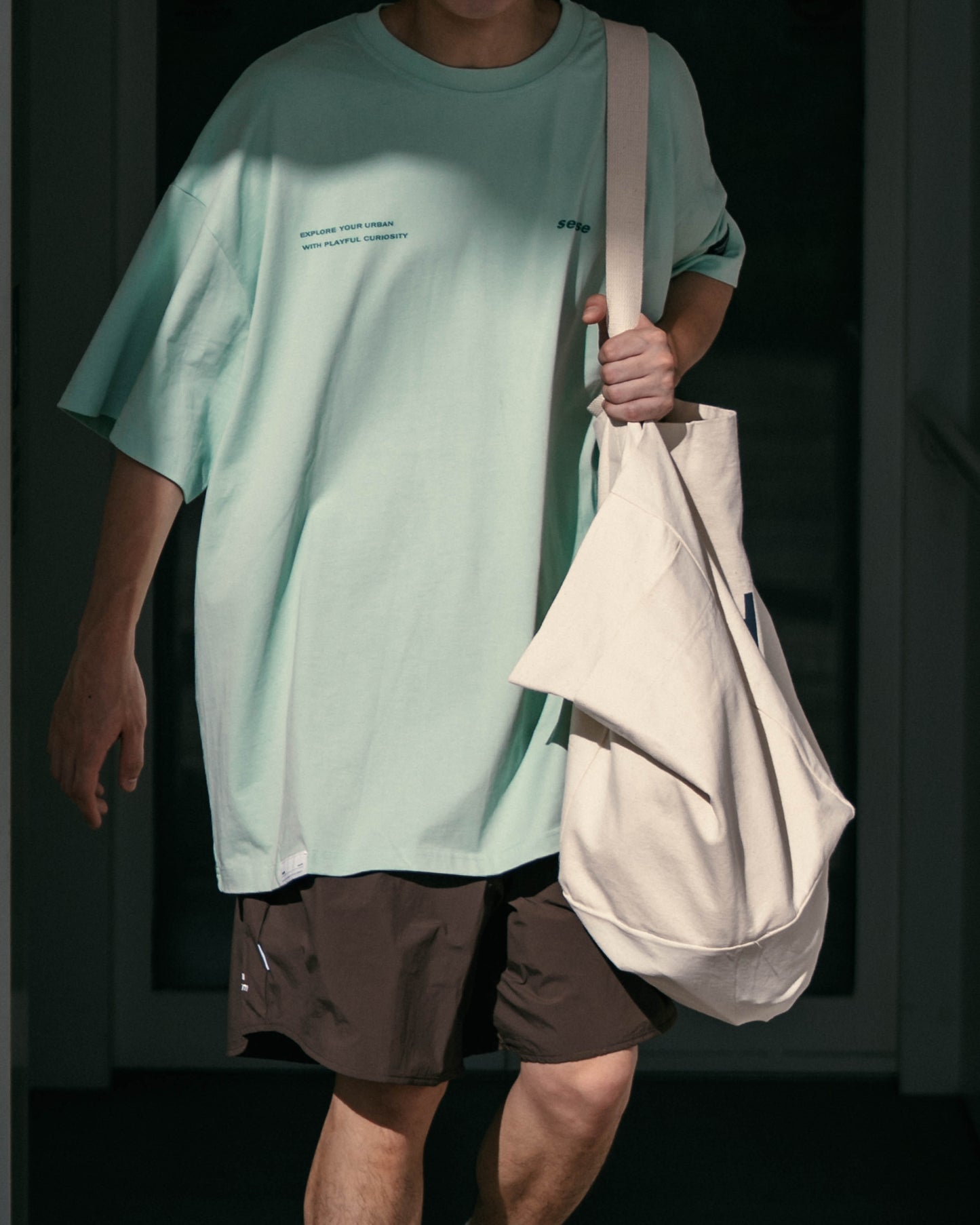 
                  
                    Graphic 12 SS Aqua Green 【M23-T12AG】
                  
                