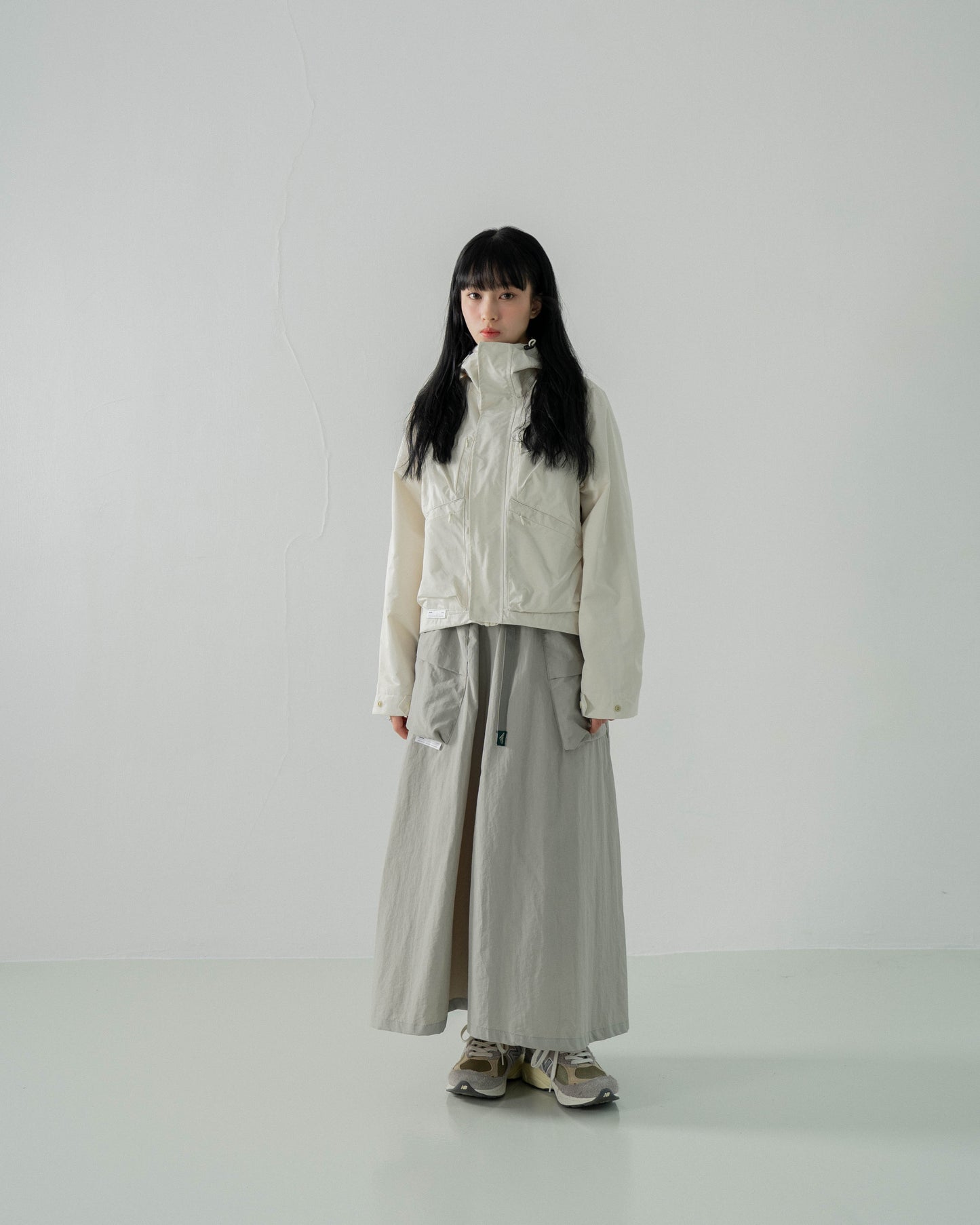 
                  
                    Tech Cropped Windbreaker Cream【L23-33CM】
                  
                