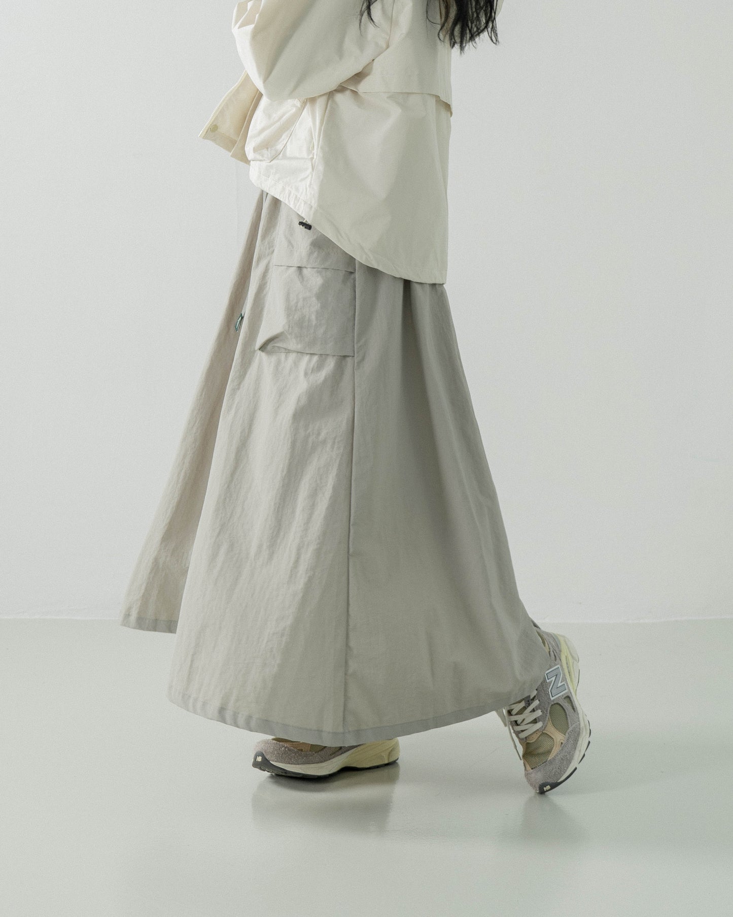 
                  
                    MS Multi Pocket Full Skirts Ivory【L23-35IY】
                  
                