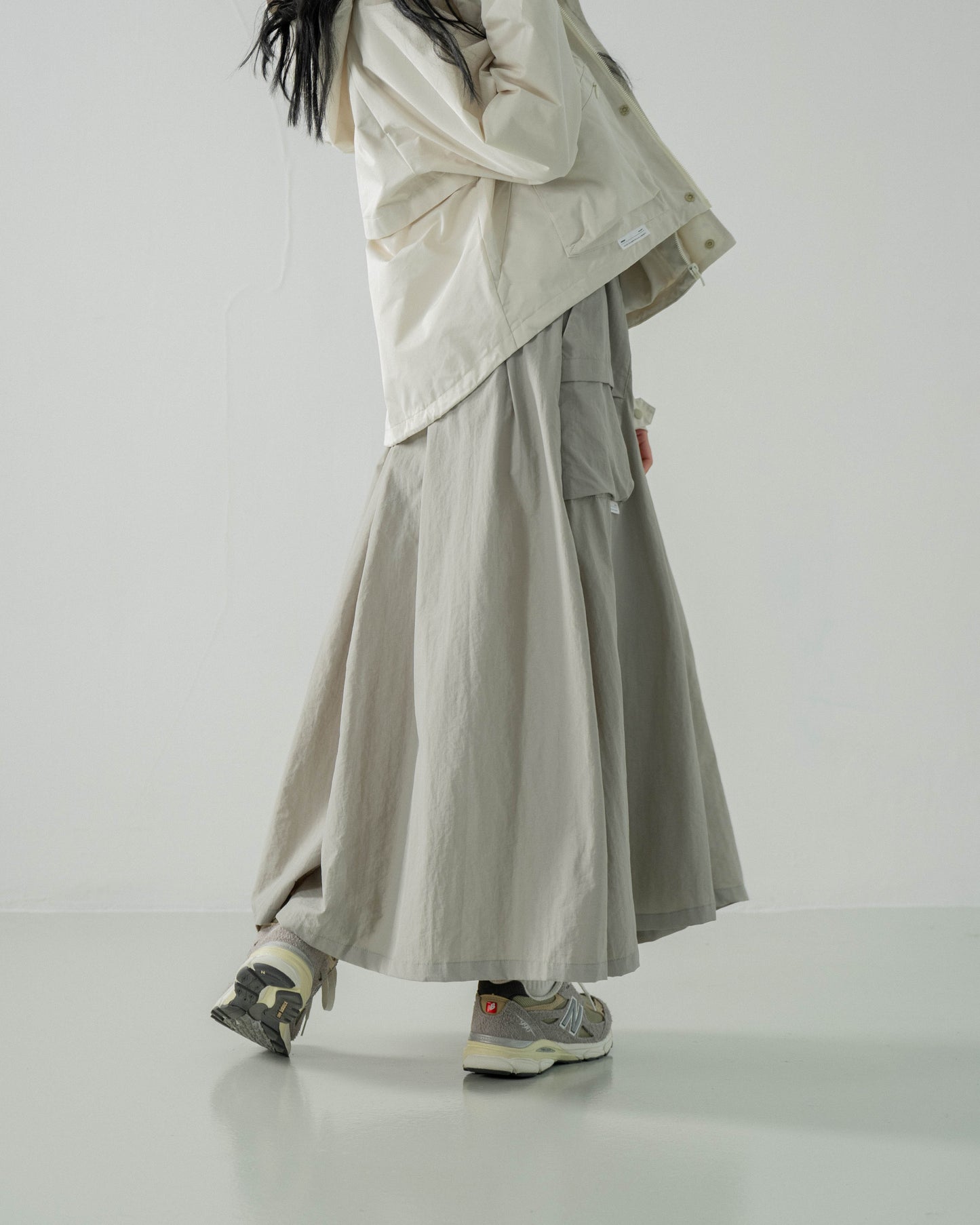 
                  
                    MS Multi Pocket Full Skirts Ivory【L23-35IY】
                  
                