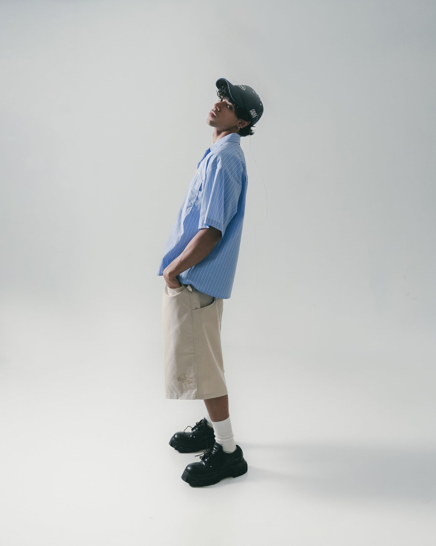 
                  
                    Short Cut Stripe Shirt Deep Blue【M25-10DB】
                  
                