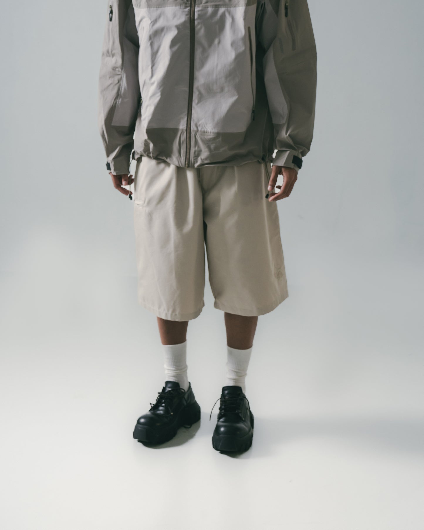 
                  
                    Half & Wide Cut Chino Khaki 【M25-08KA】
                  
                