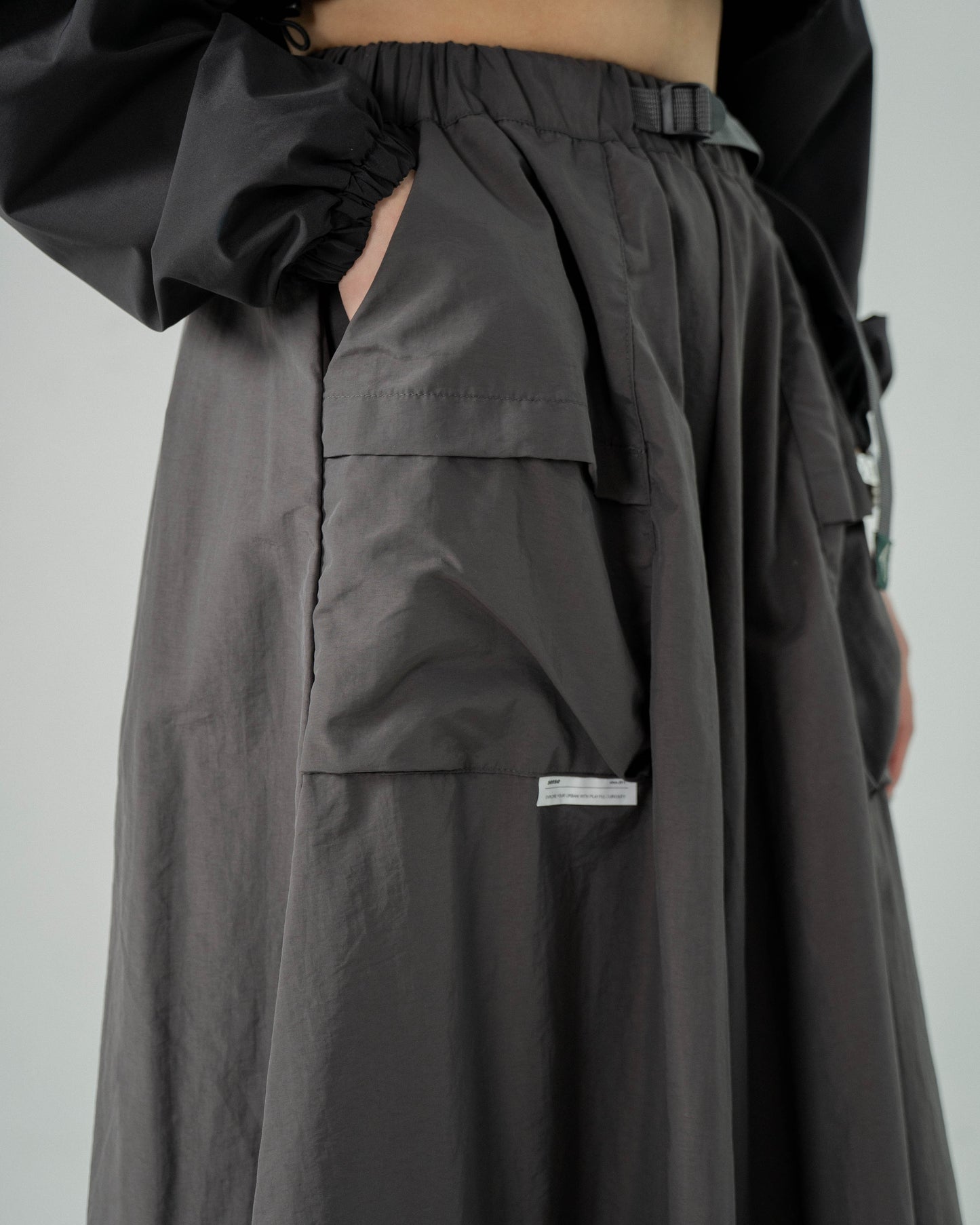 
                  
                    MS Multi Pocket Full Skirts Shadow Grey【L23-35SG】
                  
                