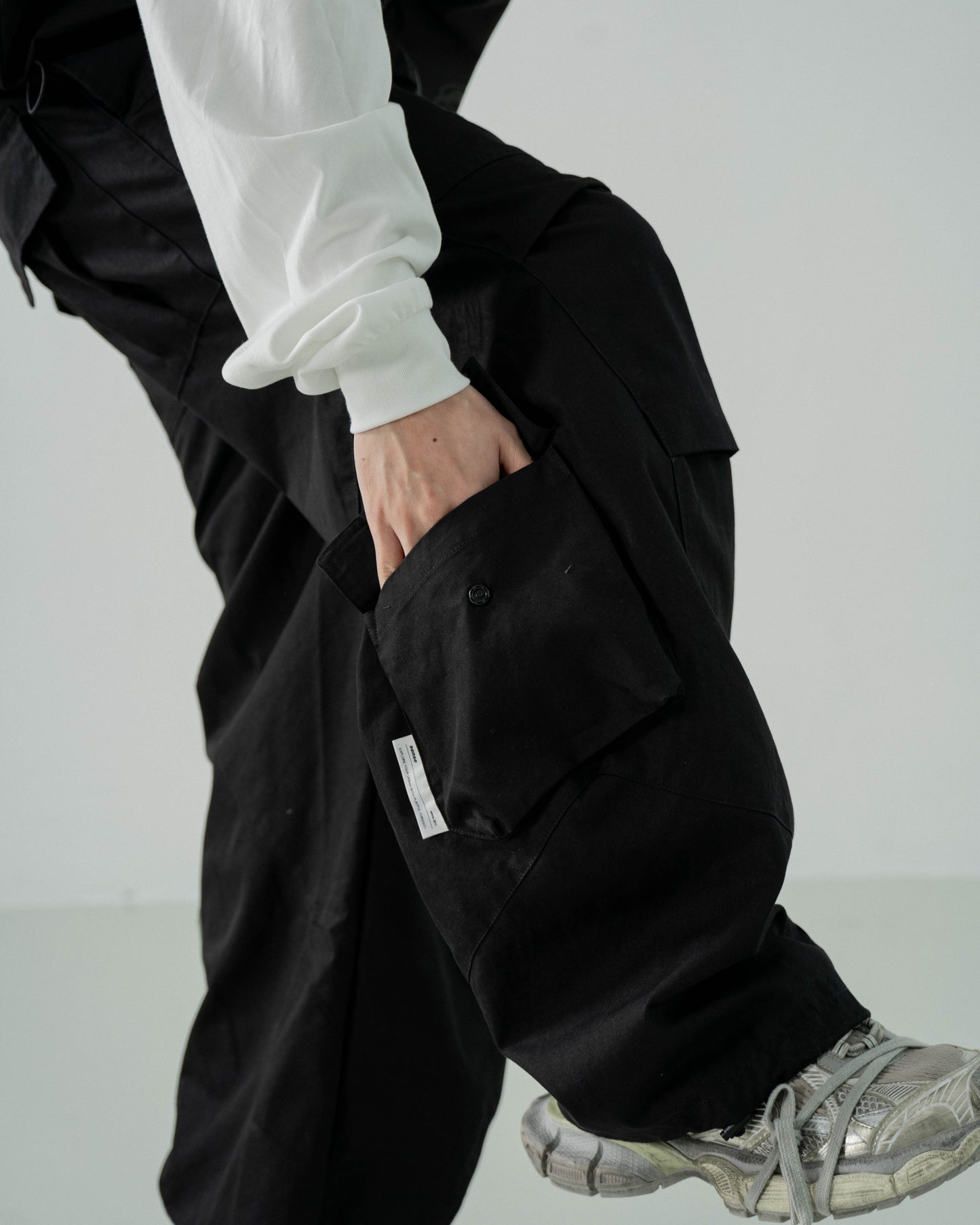 
                  
                    Trail Cargo Pants Black【M23-45BK】
                  
                