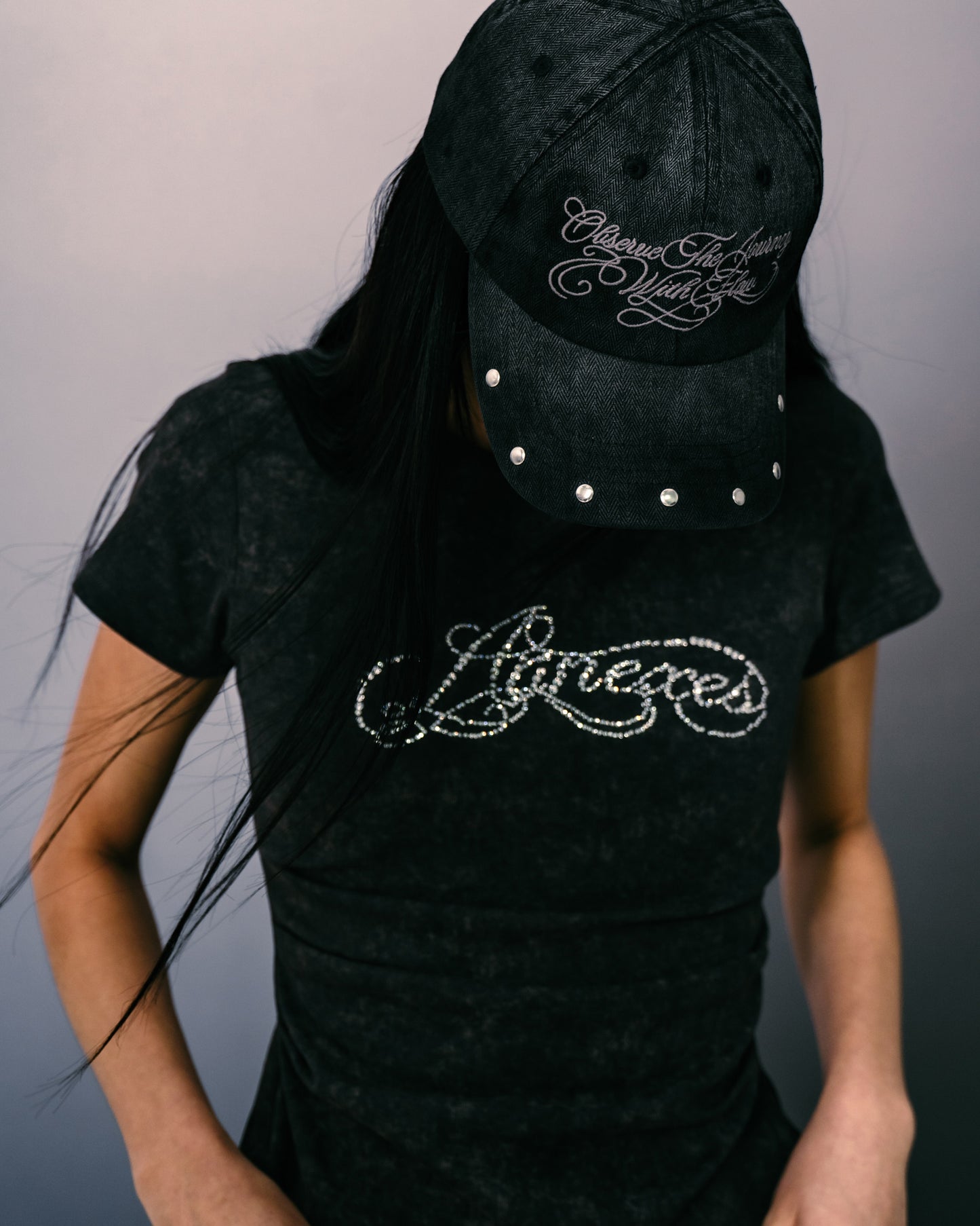 
                  
                    "Annexes" Rhinestone Contour Tee Washed Black【L25-T06WB】
                  
                