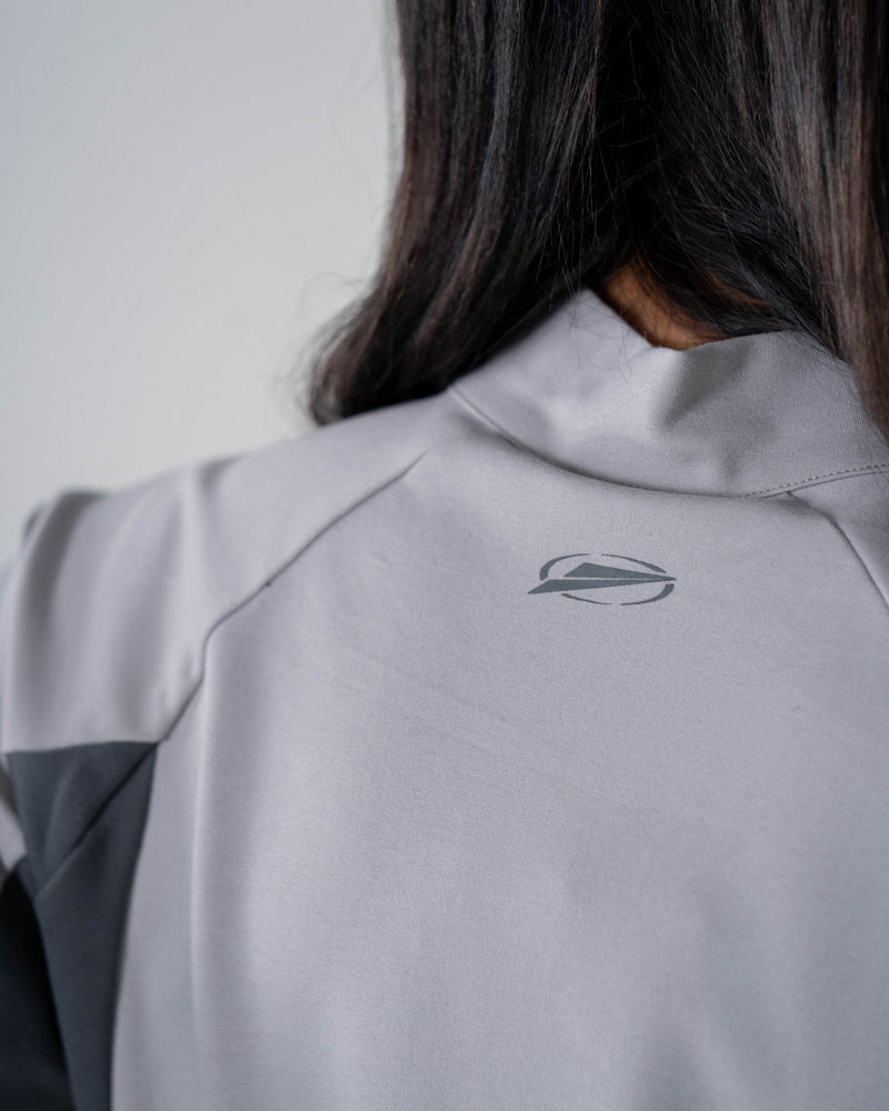 
                  
                    Dedicated Half Zip Cropped Top White【L24-06WH】
                  
                