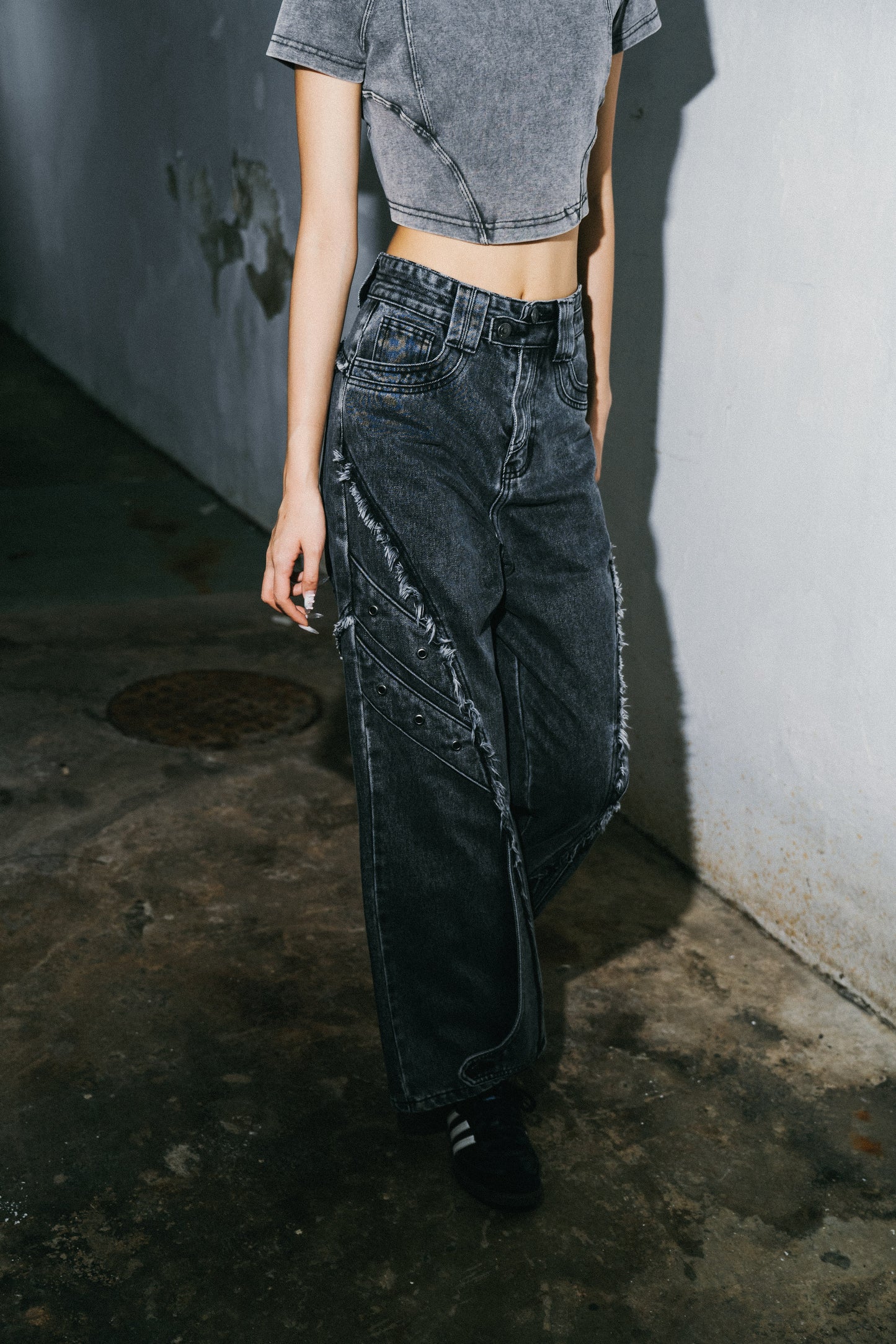 
                  
                    Damage Denim BootsCut Denim Pants Dusty Grey【L24-31DG】
                  
                