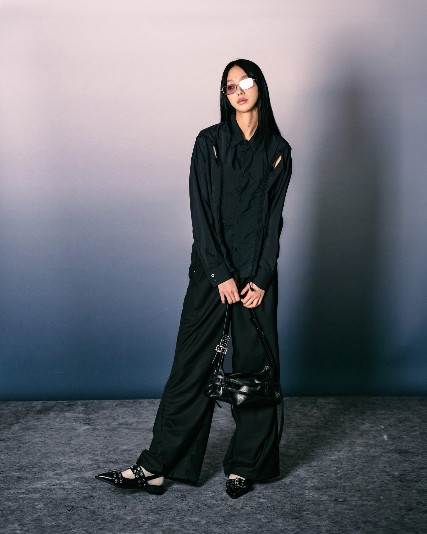 
                  
                    Phantom Fold Trousers Black【L25-35BK】
                  
                