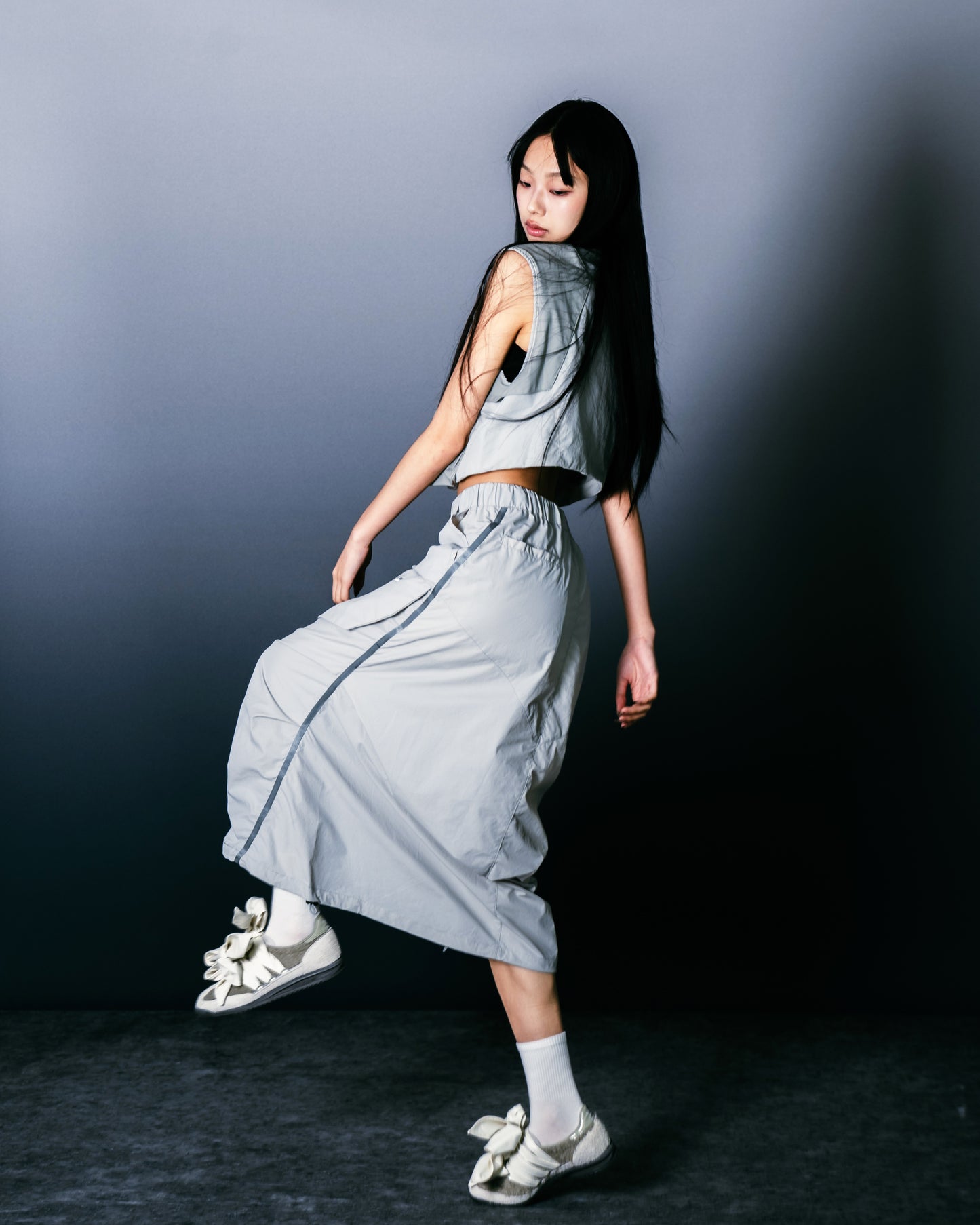 
                  
                    Driftline Cirrus Layer Skirt Bright Grey【L25-33BG】
                  
                