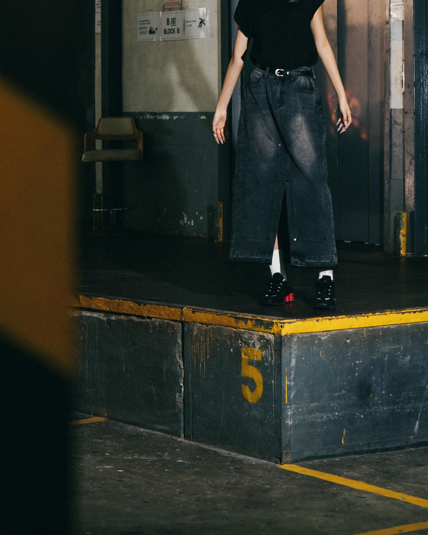 
                  
                    Double Knee Denim Full Skirts Dark Grey【L24-24DG】
                  
                