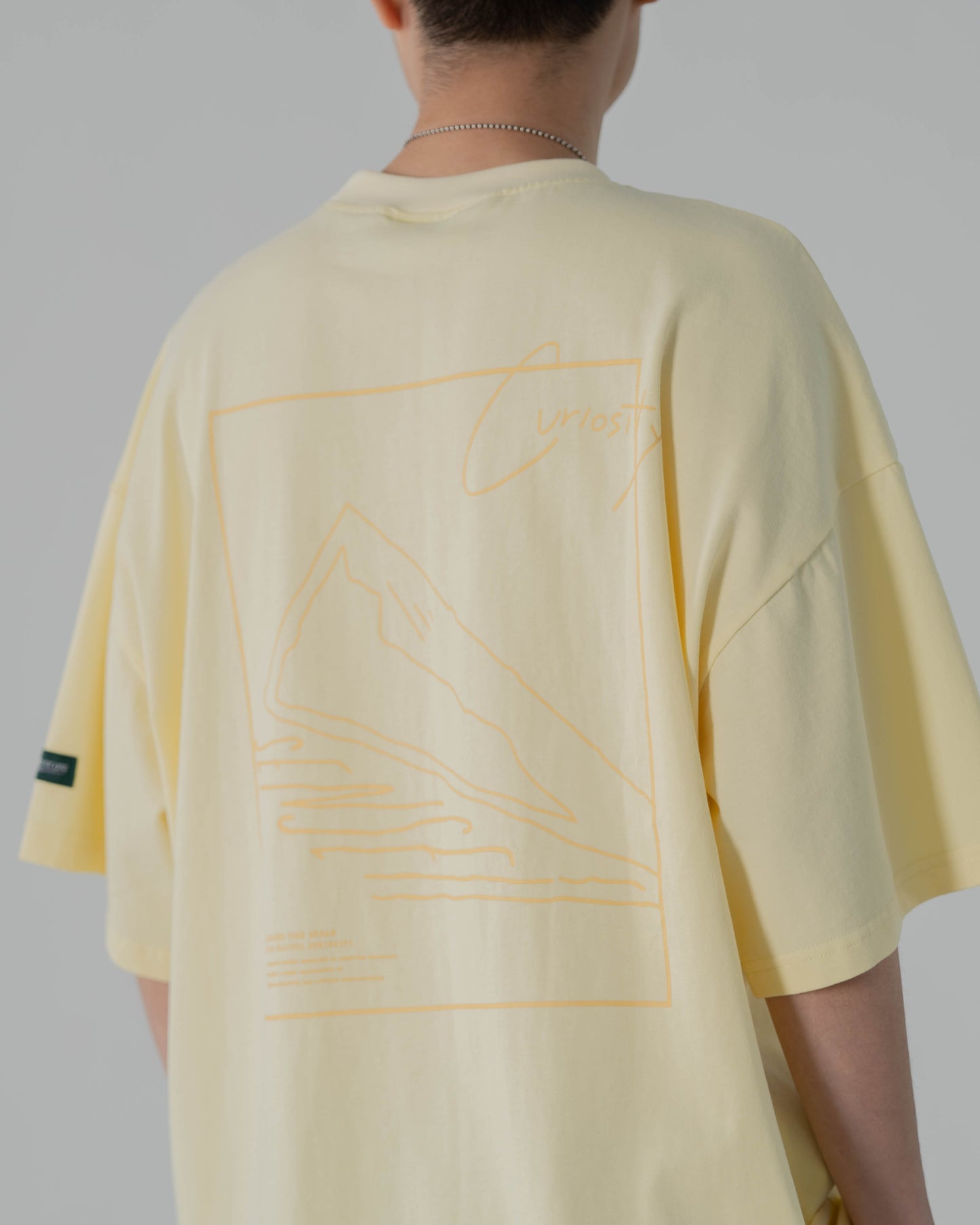 
                  
                    Graphic 12 SS Pale Yellow 【M23-T12PY】
                  
                