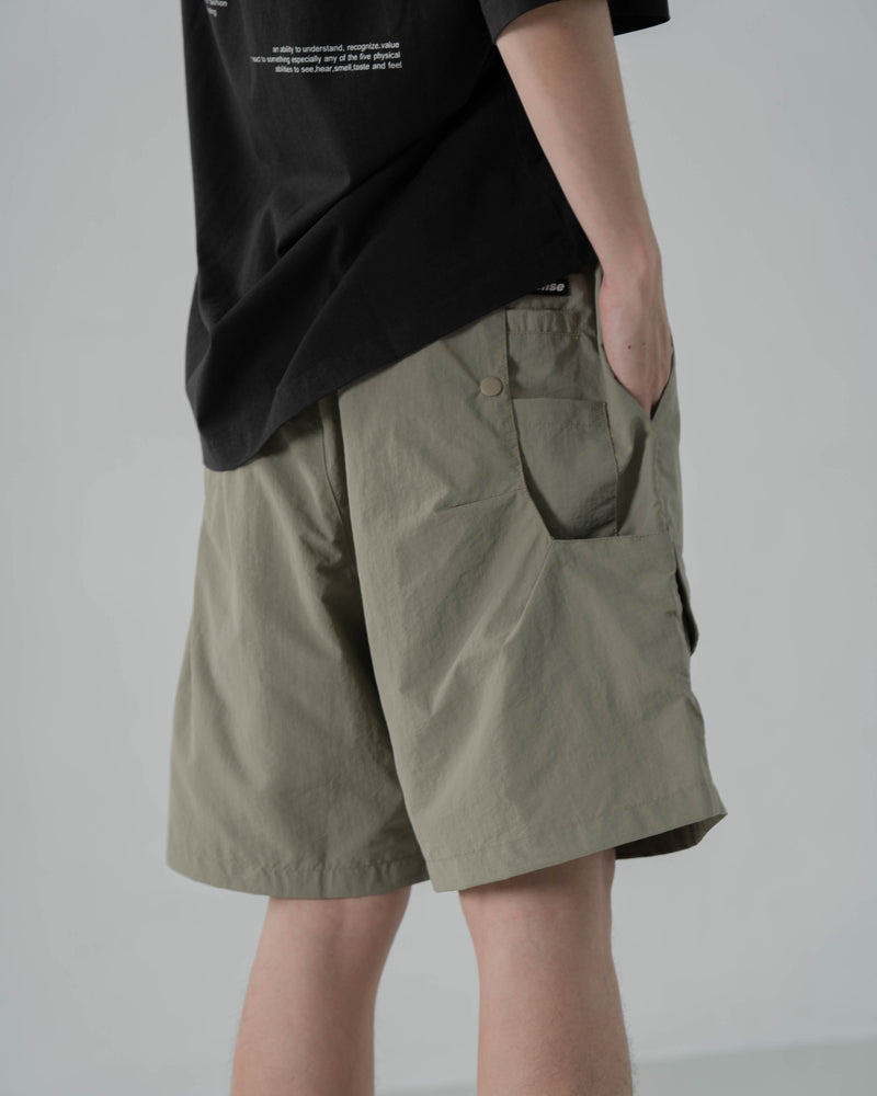 
                  
                    Tech Multi Shorts Khaki【M23-15KA】
                  
                