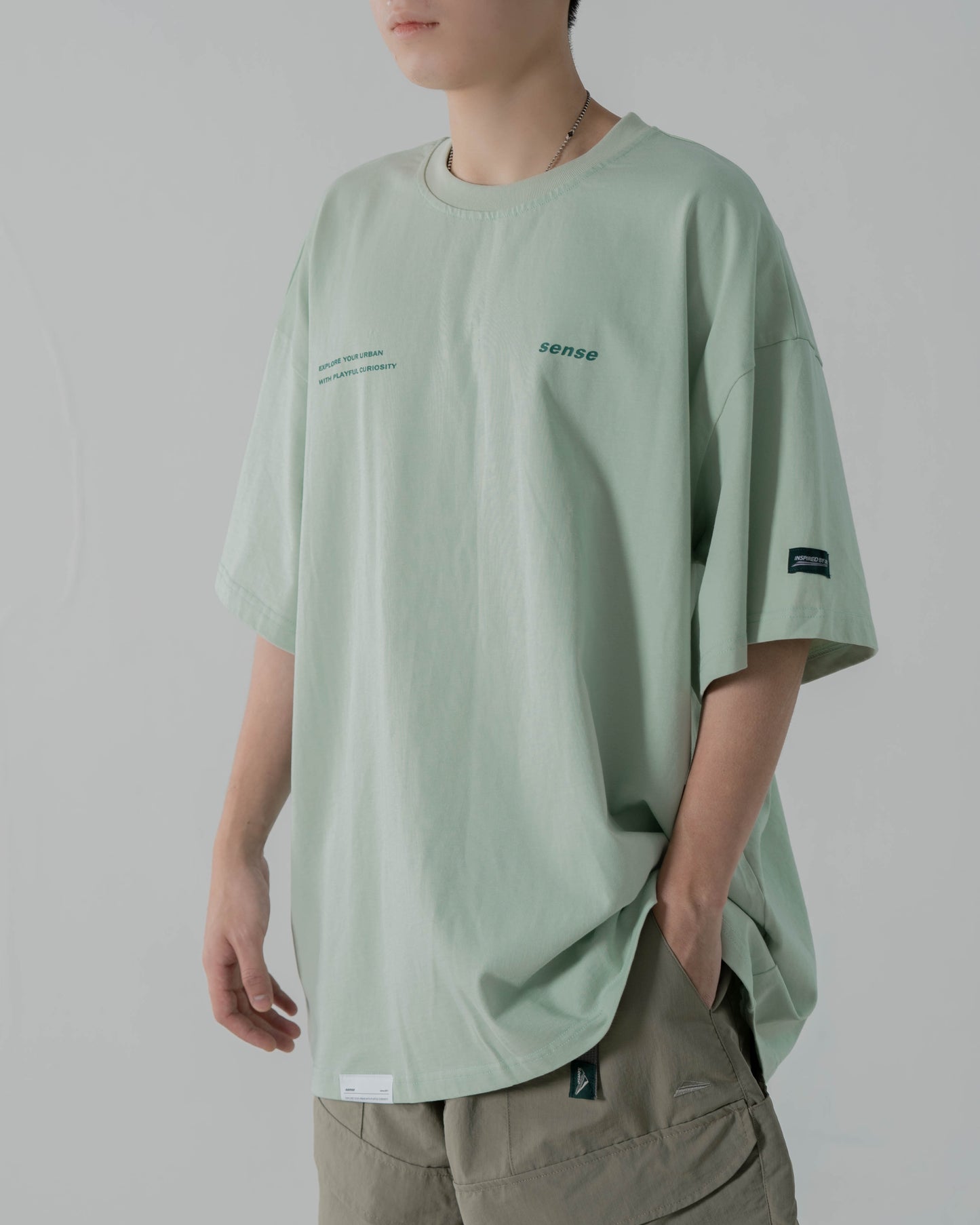 
                  
                    Graphic 12 SS Aqua Green 【M23-T12AG】
                  
                