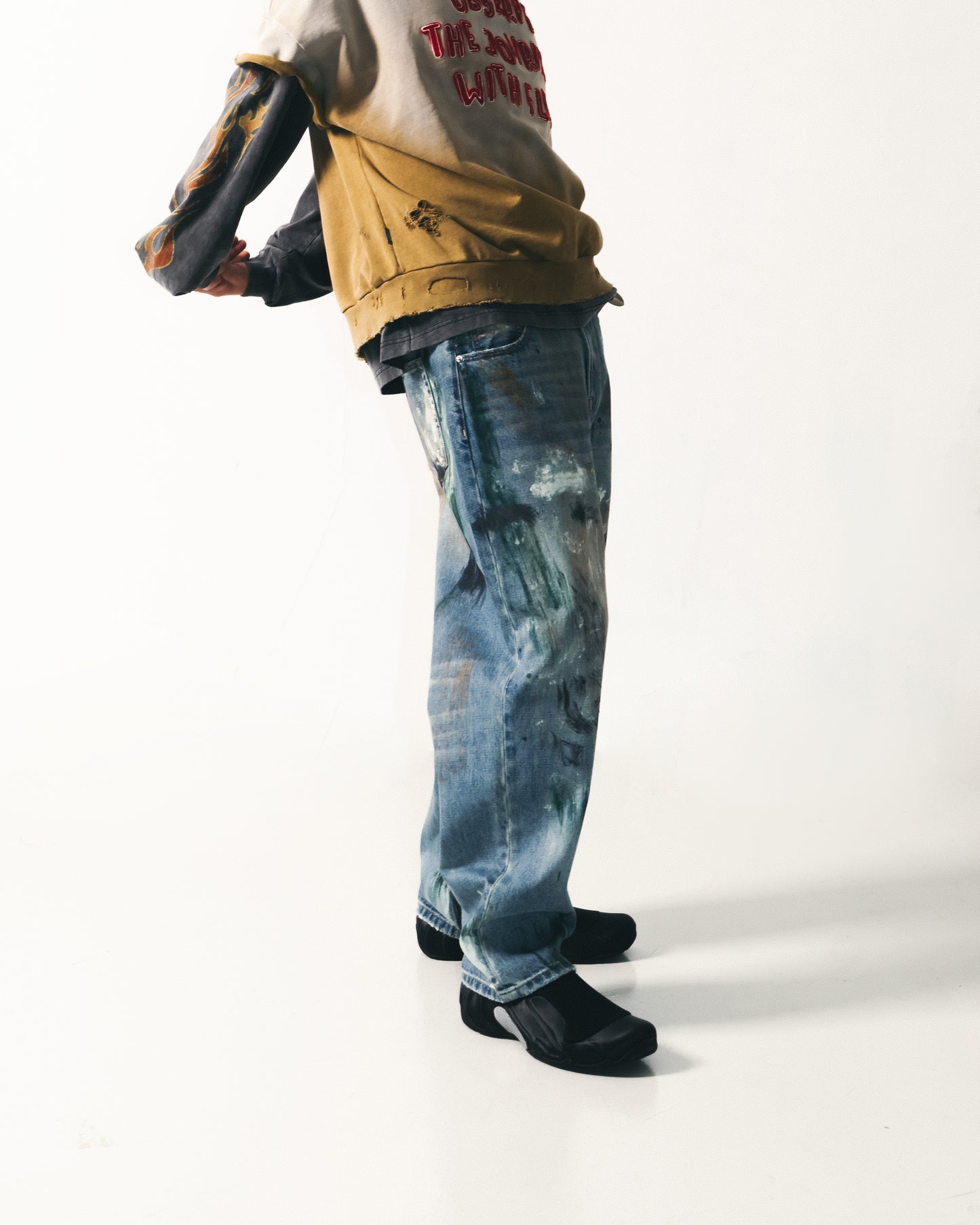 
                  
                    Washed Paint Splattered Jeans Blue【M24-44BL】
                  
                