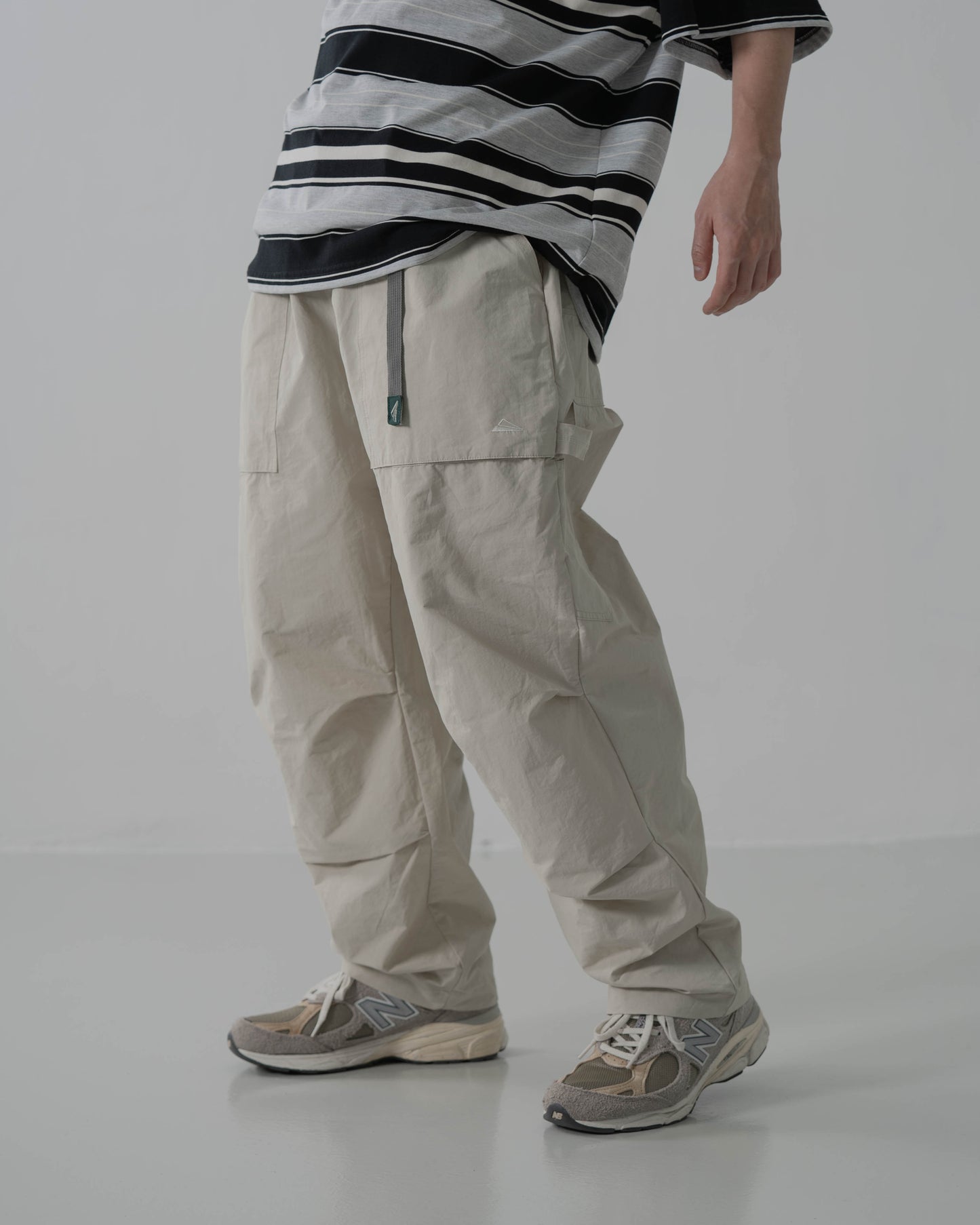 
                  
                    Wide Work Trousers Cream【M23-18CM】
                  
                