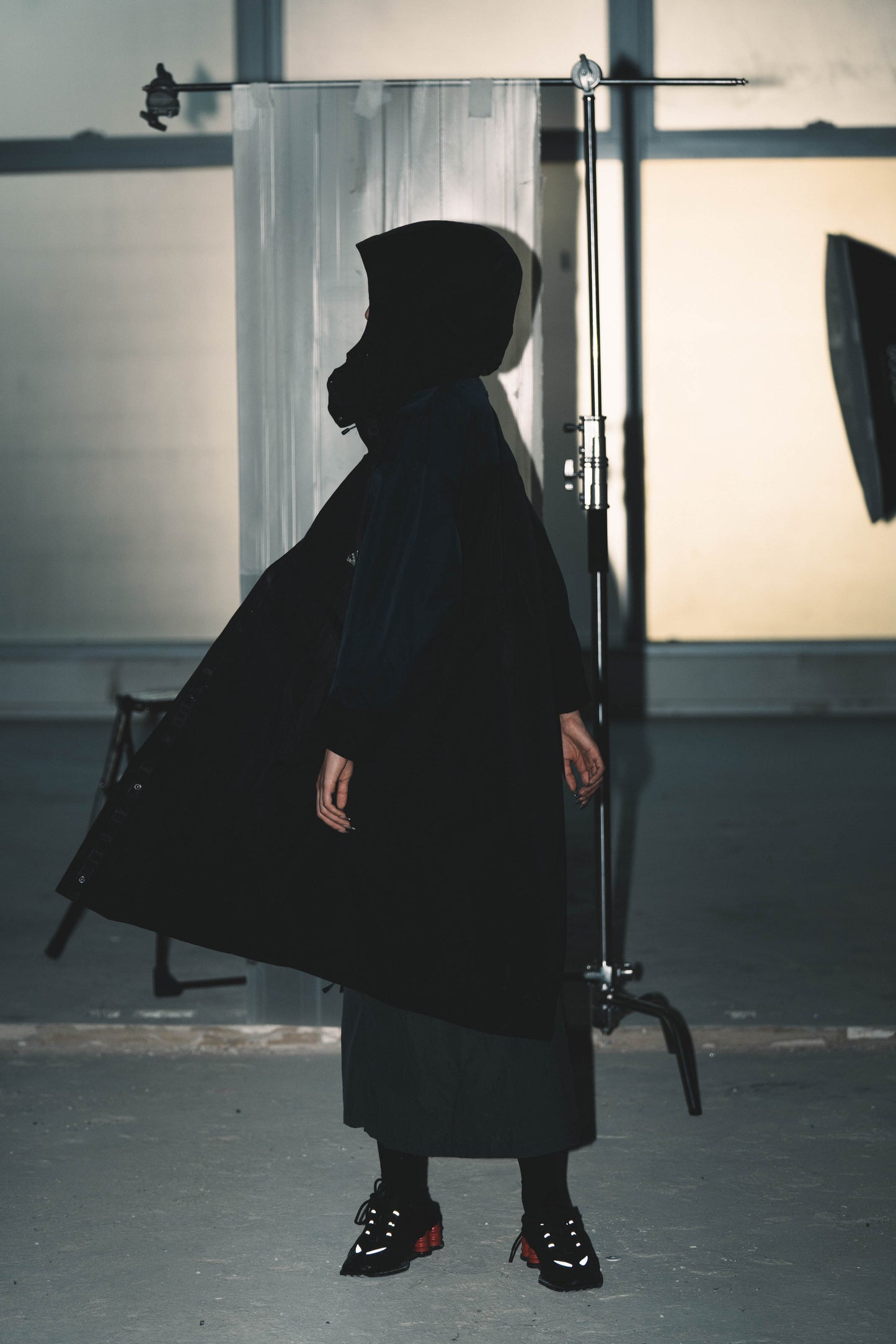 
                  
                    Waterproof Hooded Long Shell Parka Navy【L22-44NY】
                  
                