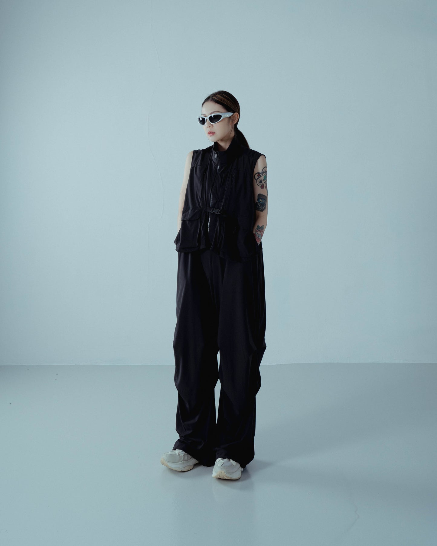 
                  
                    Flightsuit with Tactical Vest black【L23-16bk】
                  
                