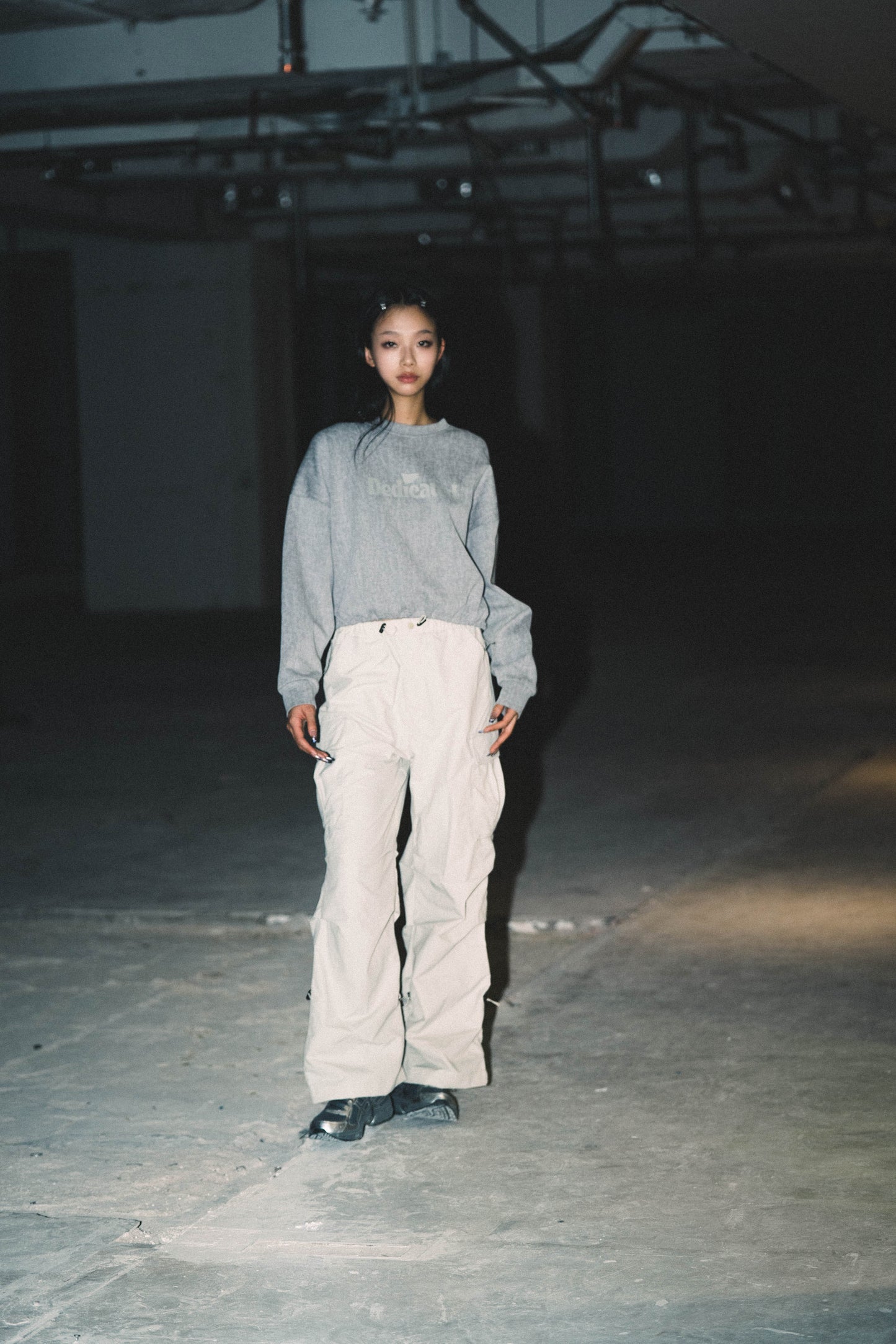 
                  
                    Wide Cut Parachute Cargo Pants Ivory【L23-38Iv】
                  
                