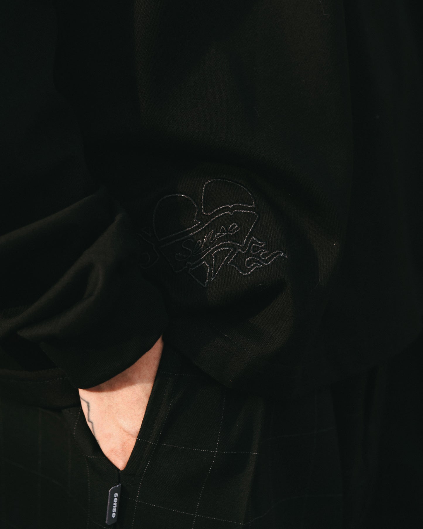 
                  
                    Standard Wide Cut LS Black【M25-T24BK】
                  
                