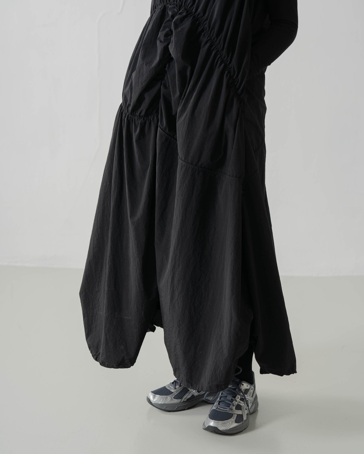 
                  
                    Irrgular Elastic Ruffle Dress Black 【L23-31BK】
                  
                
