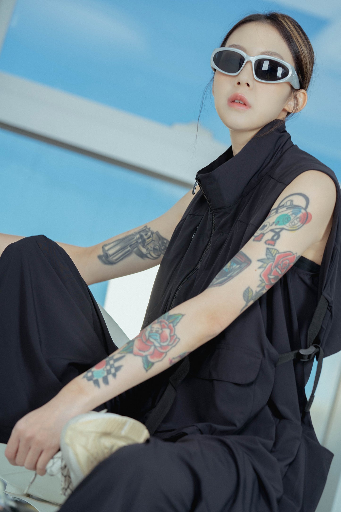
                  
                    Flightsuit with Tactical Vest black【L23-16bk】
                  
                
