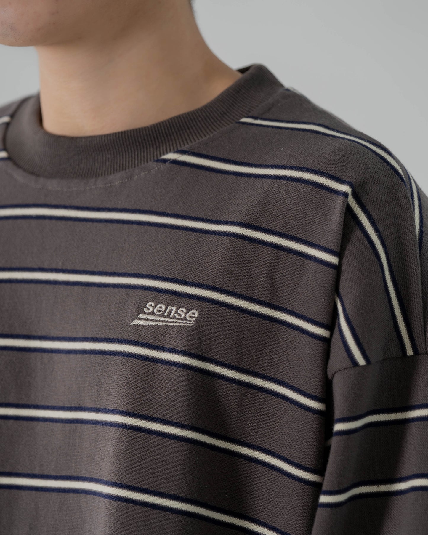 
                  
                    Stripe LS Top Grey【M23-T14GY】
                  
                