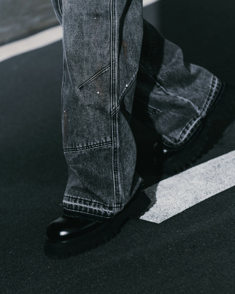 
                  
                    UNISEX Double Knee Bootcut And Flare Jeans Dark Grey【L24-26DG】
                  
                