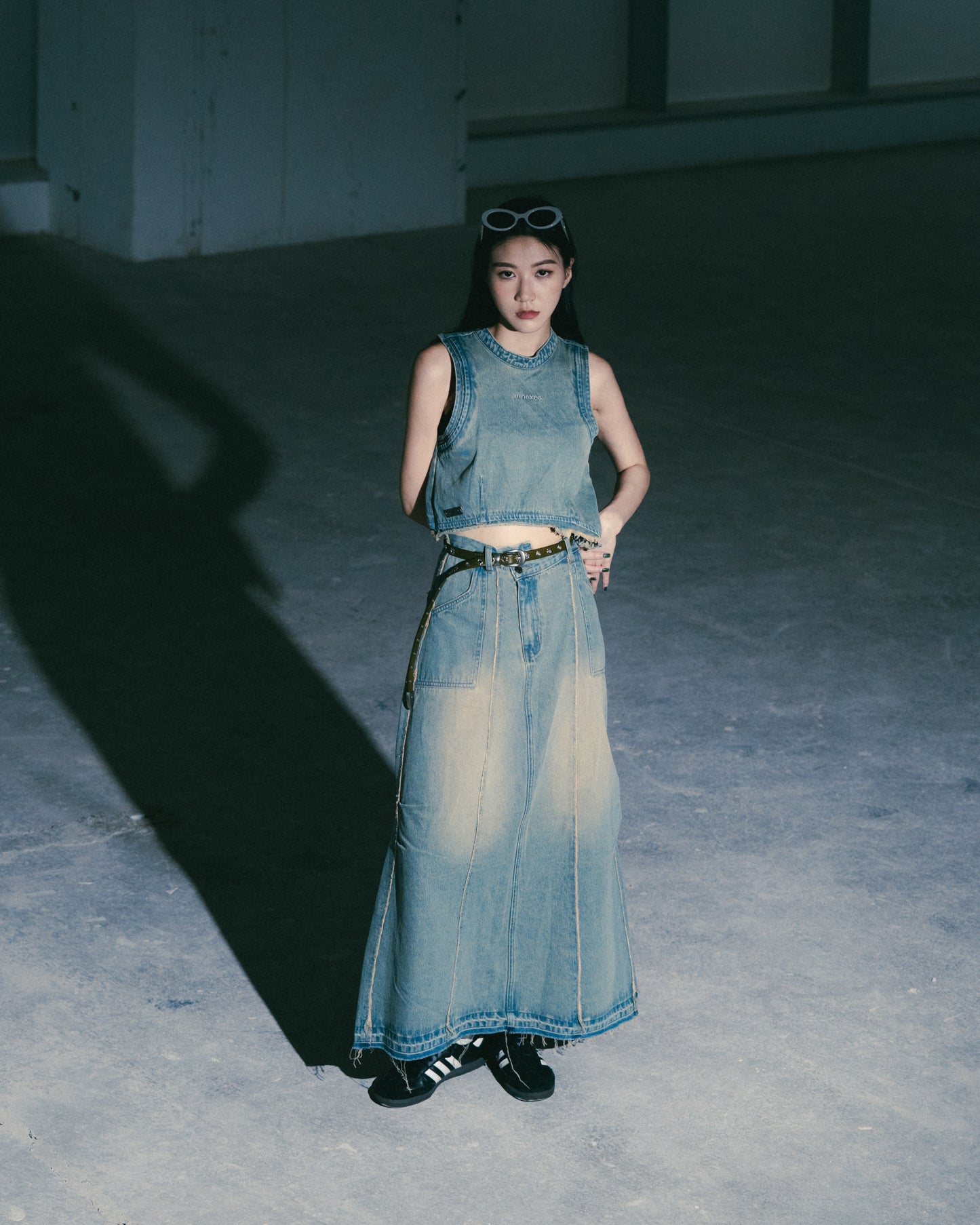 
                  
                    Damage Denim Full Skirts Light Indigo【L24-35IN】
                  
                