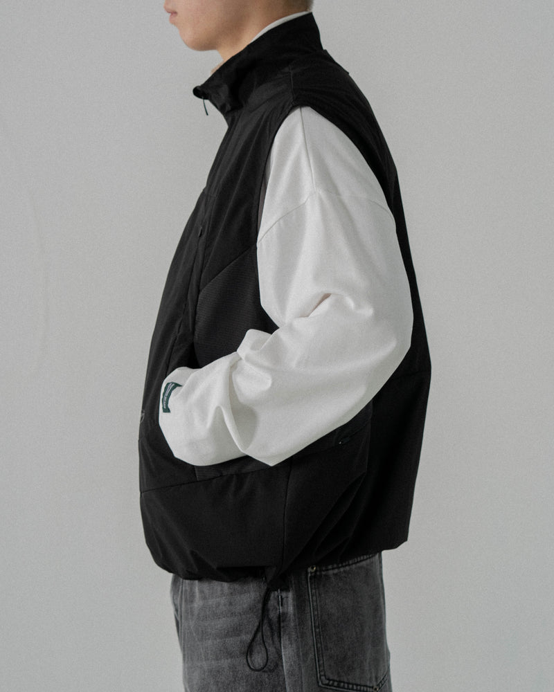 
                  
                    Tech Track Vest Black【M23-43BK】
                  
                