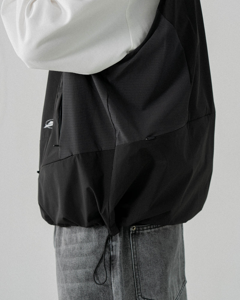 
                  
                    Tech Track Vest Black【M23-43BK】
                  
                