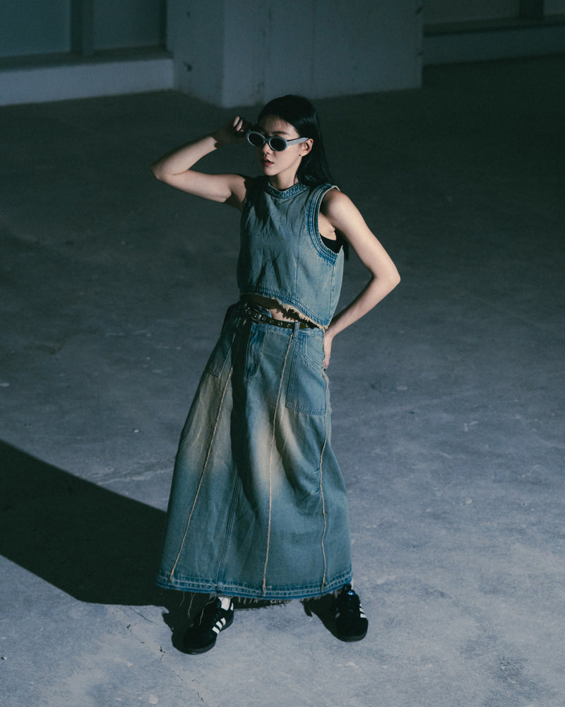
                  
                    Damage Denim Full Skirts Light Indigo【L24-35IN】
                  
                