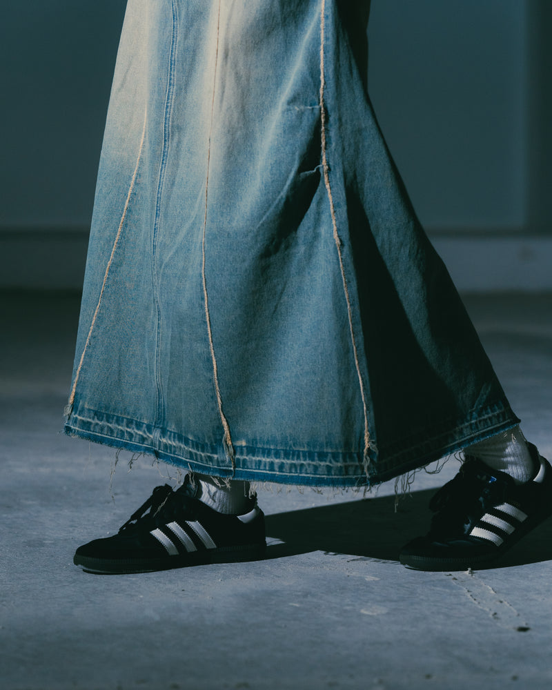 
                  
                    Damage Denim Full Skirts Light Indigo【L24-35IN】
                  
                