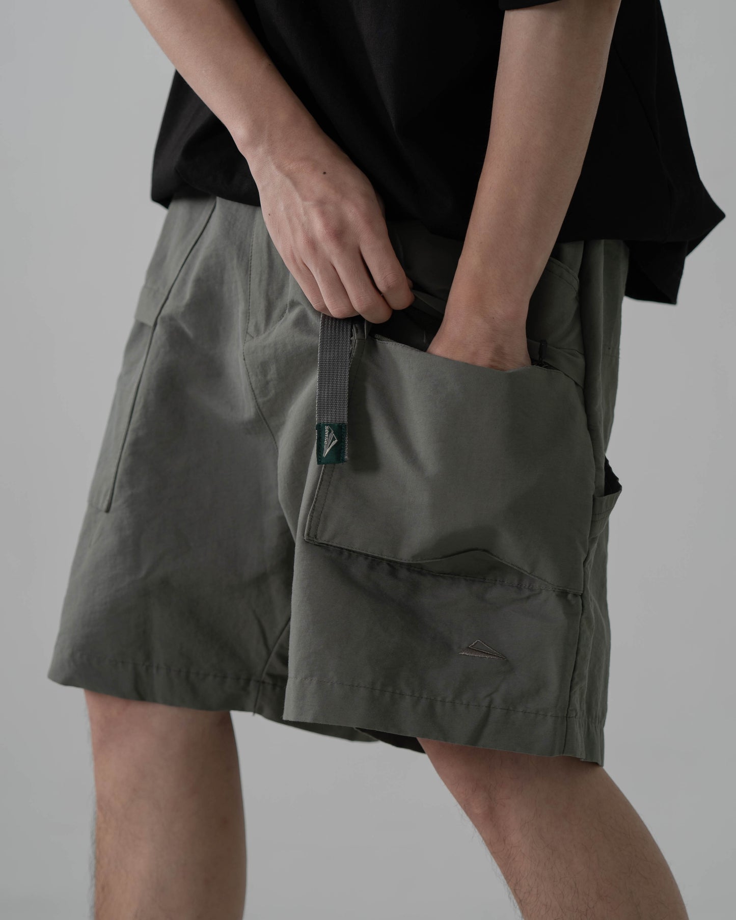 
                  
                    Wide Work Chino Shorts Agate Green 【M23-27AG】
                  
                