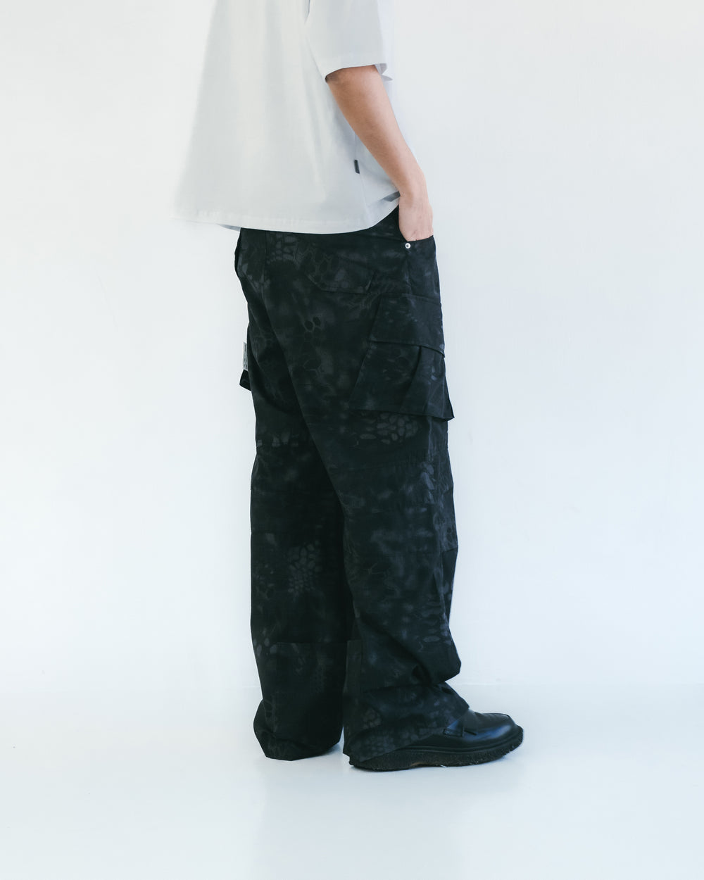 Snake Print Cargo Pants Black【M25-17BK】 – sense