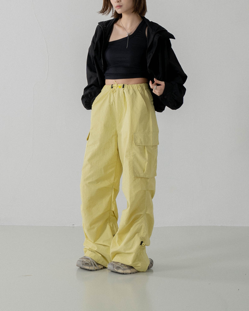 
                  
                    Wide Cut Parachute Cargo Pants Lime Green【L23-38LG】
                  
                