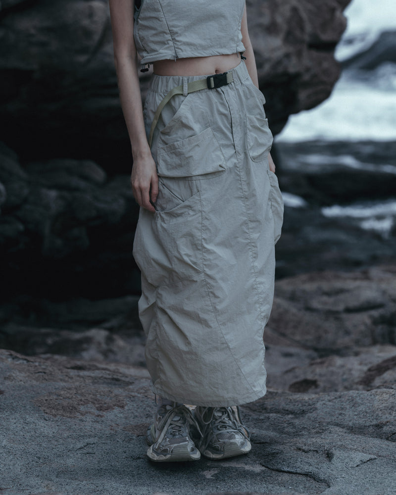 
                  
                    octo gambol x sense Fissure Technical Skirts Ivory【S25-OS-WSIY】
                  
                