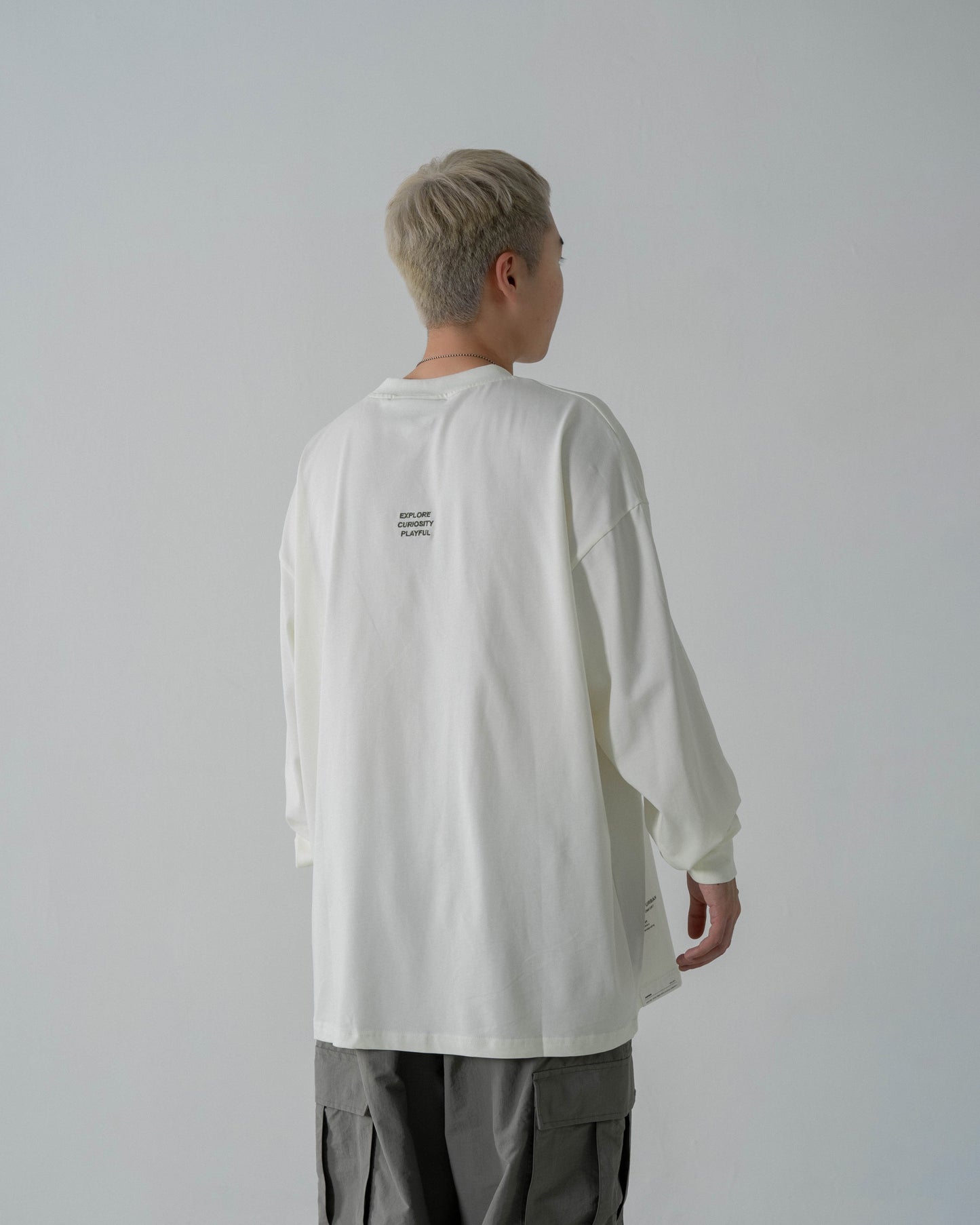 
                  
                    SNE Pocket LS Cream【M23-T15CM】
                  
                