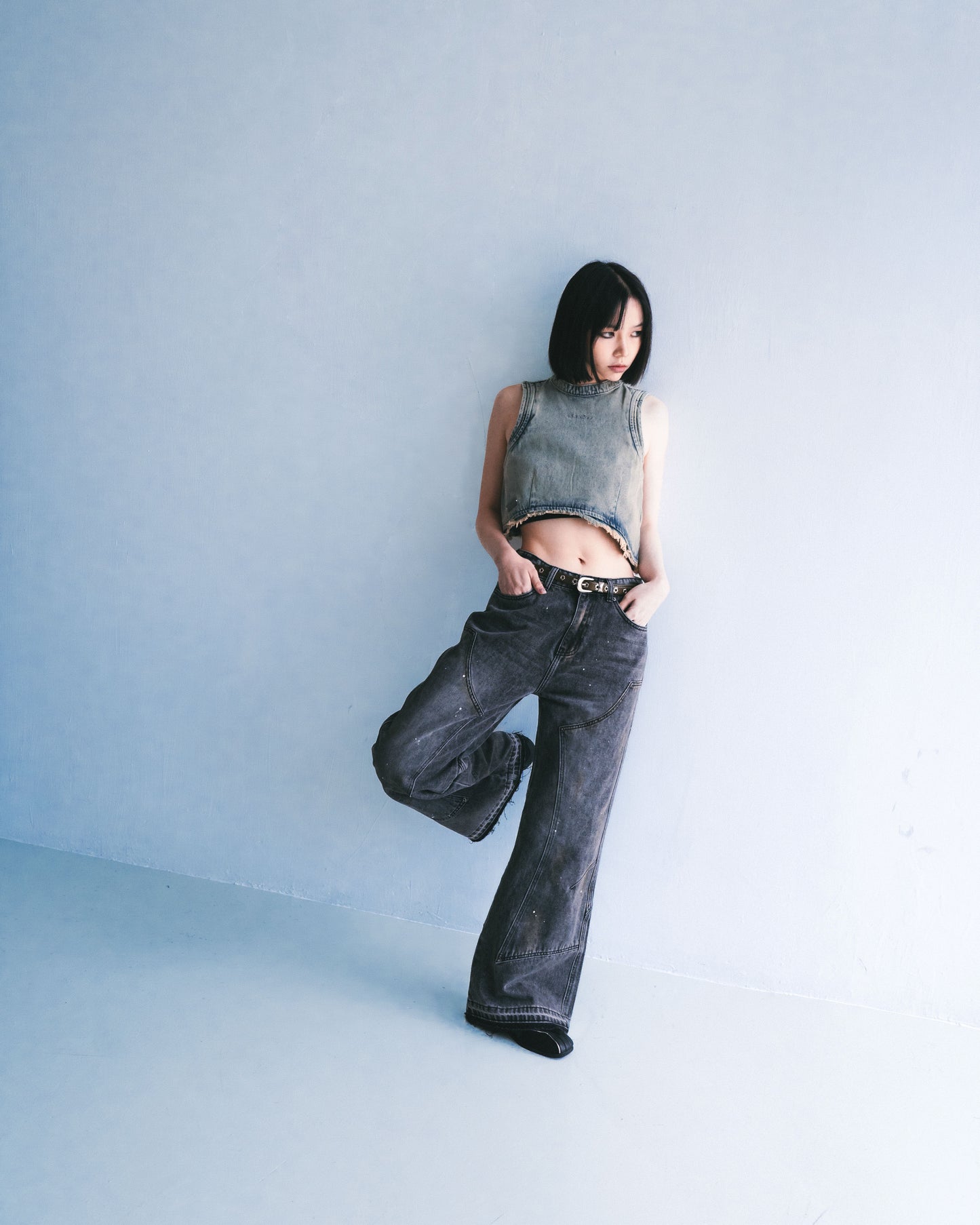 
                  
                    UNISEX Double Knee Bootcut And Flare Jeans Dark Grey【L24-26DG】
                  
                