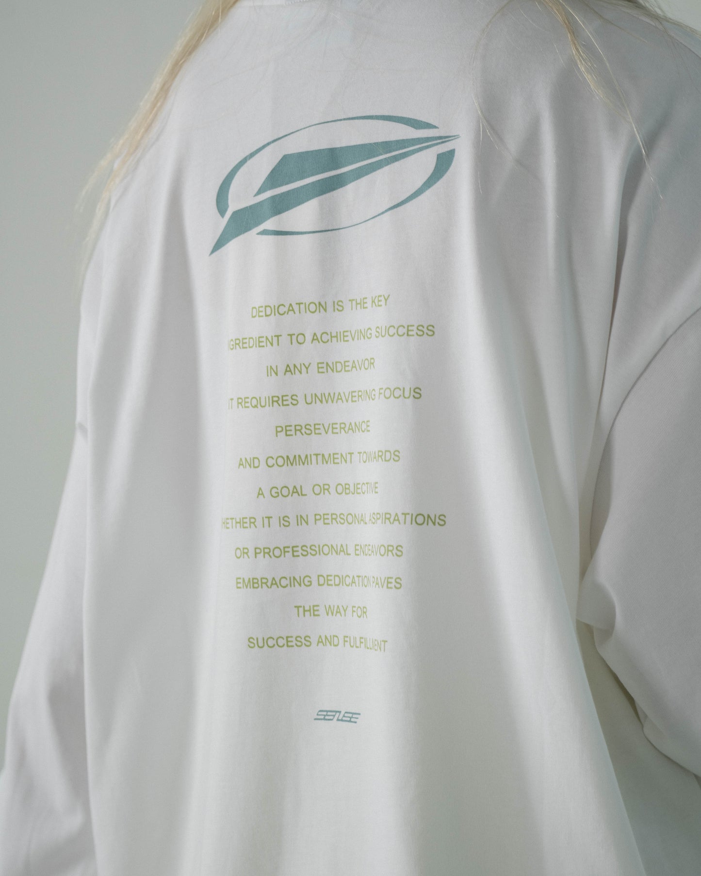 
                  
                    LS Cotton Print Tee White【L23-T05WH】
                  
                