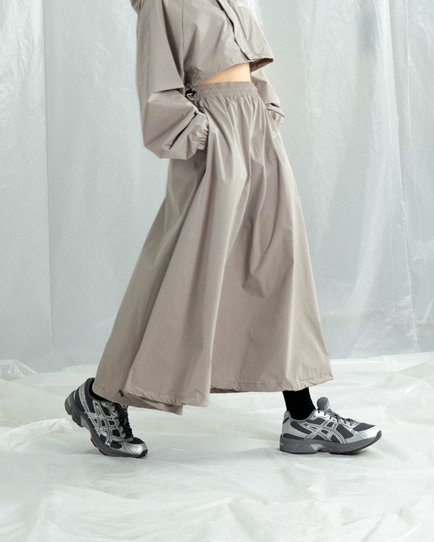 
                  
                    Sporty Nylon Full Skirts Khaki【L23-12KA】
                  
                