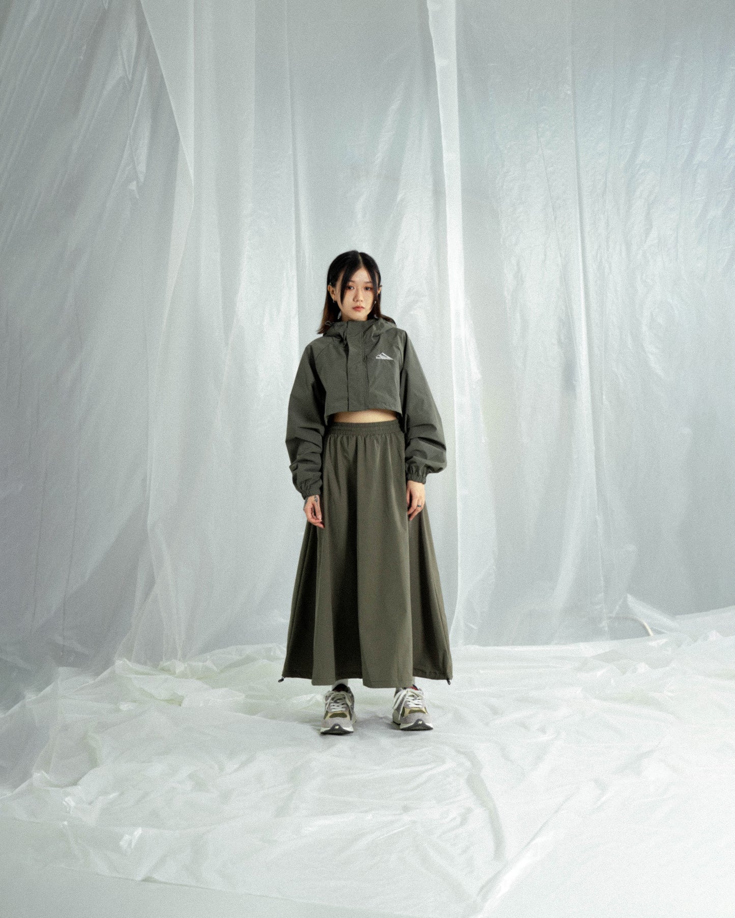 
                  
                    Cropped Hooded Jacket Olive 【L23-37OL】
                  
                