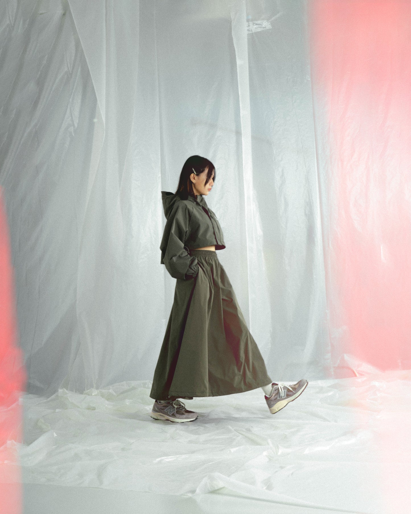 
                  
                    Cropped Hooded Jacket Olive 【L23-37OL】
                  
                