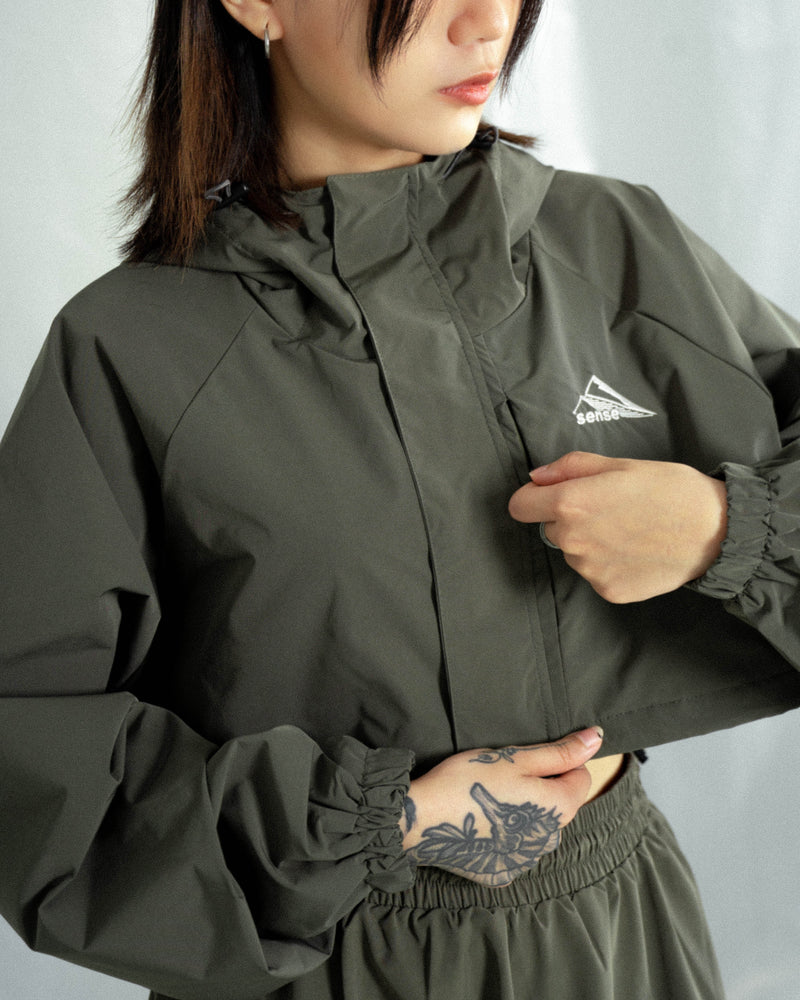 
                  
                    Cropped Hooded Jacket Olive 【L23-37OL】
                  
                