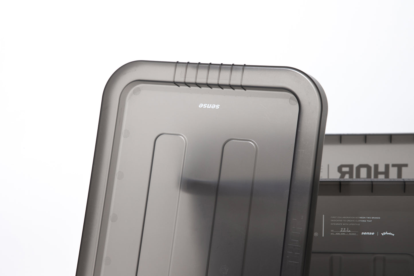 
                  
                    WODEN x sense x Thor 22L Stackable Storage Box Grey【SW-ACC03GY】
                  
                