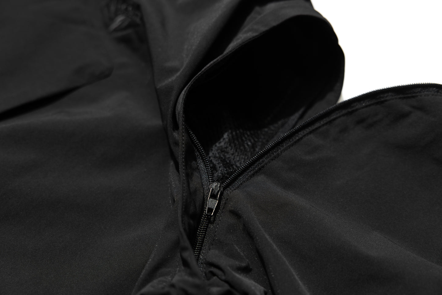 
                  
                    WODEN x sense Expandable Long Sleeve Jacket Black 【SW-L01BK】
                  
                