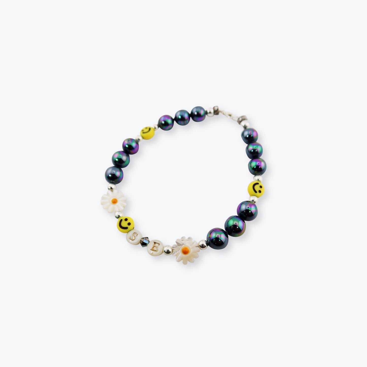 
                  
                    Tow Flowers With Smile Face S.E Pearl Bracelet【SFX-003-BKX】
                  
                